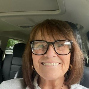 Meet your Posher, Nancy